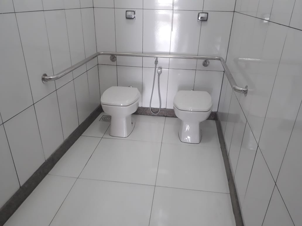 Apoio de mão de banheiro